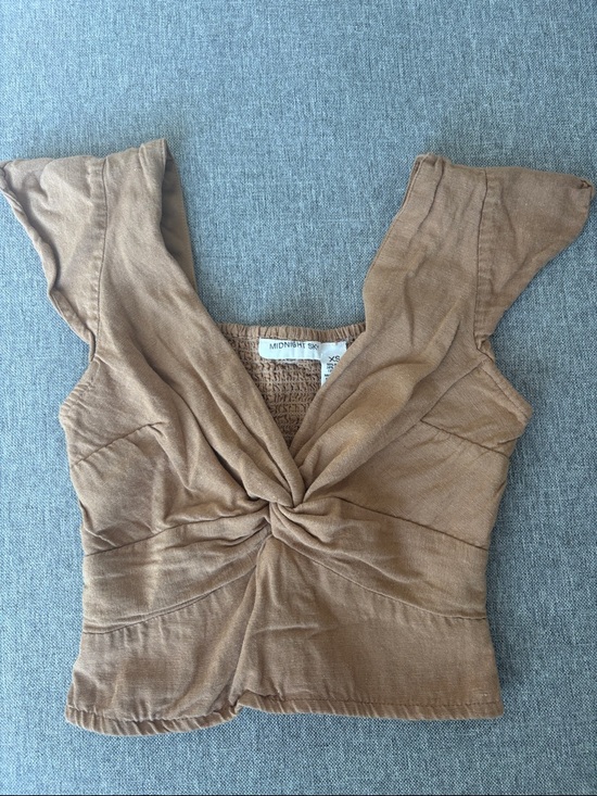 Midnight Sky Tops - Midnight Sky Brown Twist-Front Crop Top